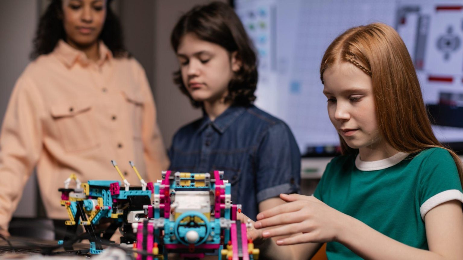 Robotics STEM Summer Camps Redefined in 2024!